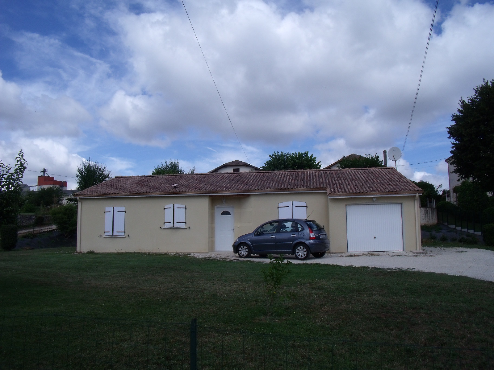 Location MAISON F4 RECENTE DE PLAIN PIED A LOUER Cuzorn 47500, LotetGaronne R916280